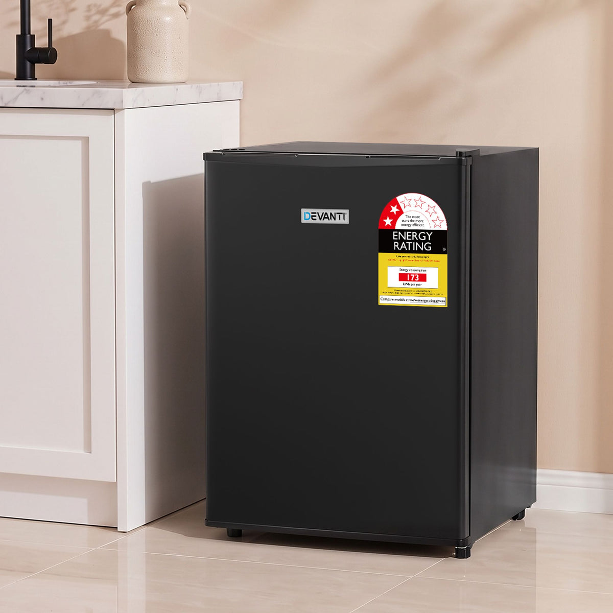 42L Upright Freezer with Adjustable Temperature Levels and Fast Freezing - Black