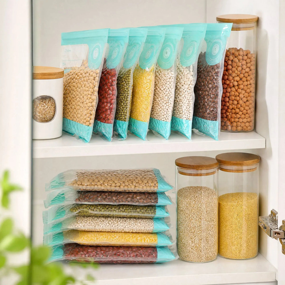 Automatic Vacuum Sealer Kit with 10 Reusable Bags - White - Home & Garden > Kitchenware > Kitchen Knives - Rivercity House & Home Co. (ABN 18 642 972 209) - Affordable Modern Furniture Australia