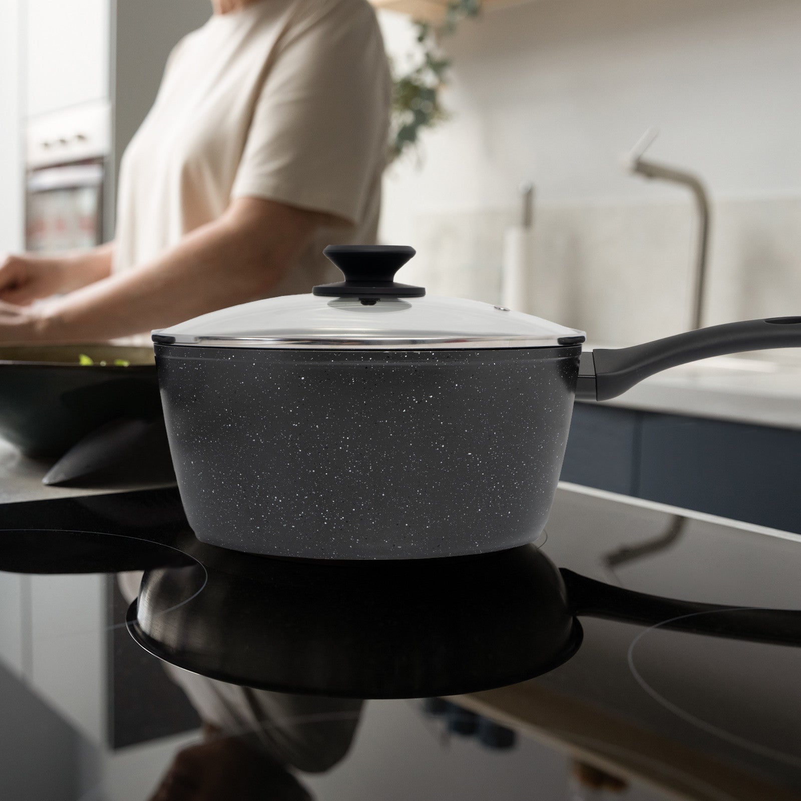 Forged Saucepan With Lid Cookware Kitchen Black 20cm - Home & Garden > Kitchenware > Skillets & Frying Pans - Rivercity House & Home Co. (ABN 18 642 972 209) - Affordable Modern Furniture Australia