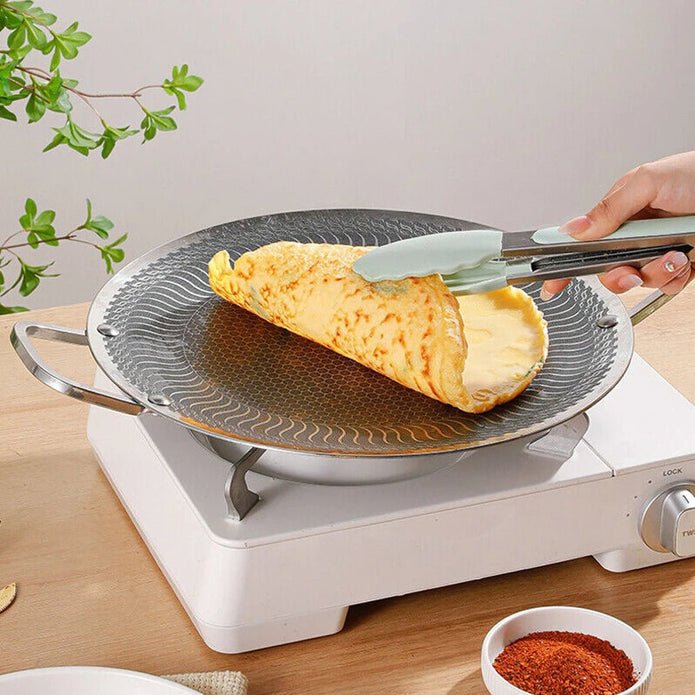 Honeycomb Non - Stick Grill Skewer Plate, 316 Stainless Steel, Portable Barbecue Grill with Handle, Universal Induction Cooktop Compatible, Round Shape, Outdoor Camping BBQ Accessory - Home & Garden > Kitchenware > Skillets & Frying Pans - Rivercity House & Home Co. (ABN 18 642 972 209) - Affordable Modern Furniture Australia