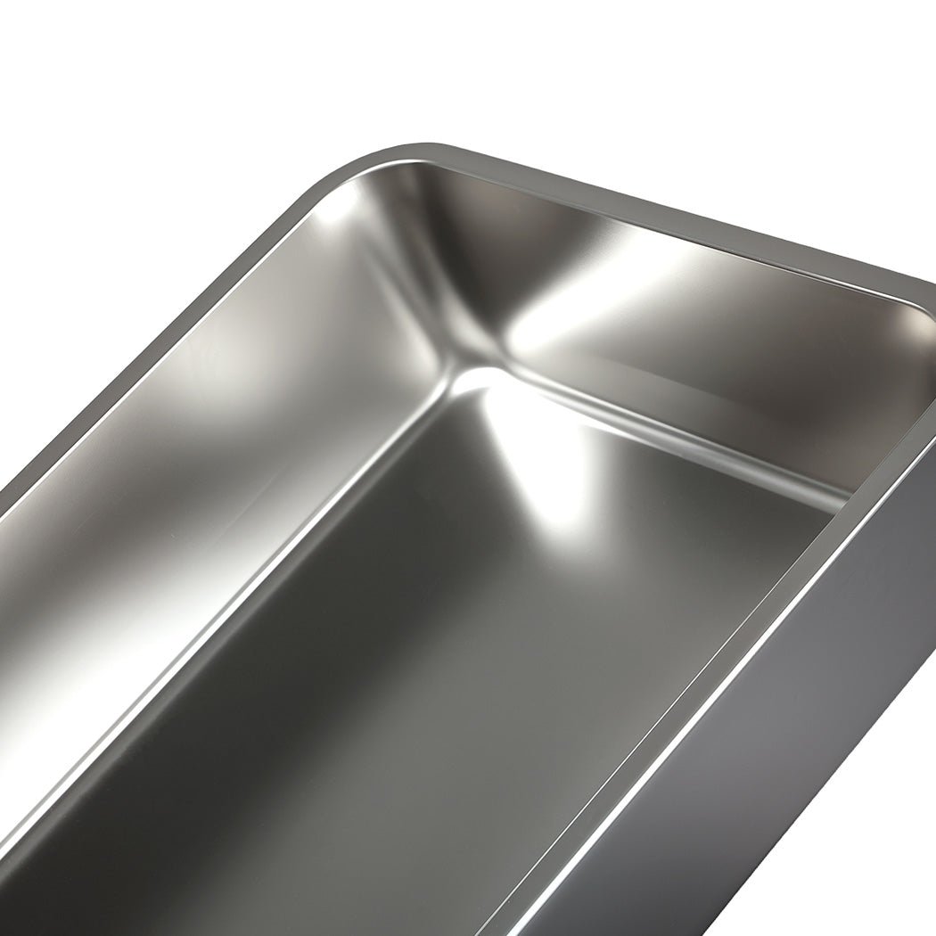 Large Stainless Steel Semi - Enclosed Cat Litter Box with Scoop - Grey - Rivercity House & Home Co. (ABN 18 642 972 209) - Affordable Modern Furniture Australia