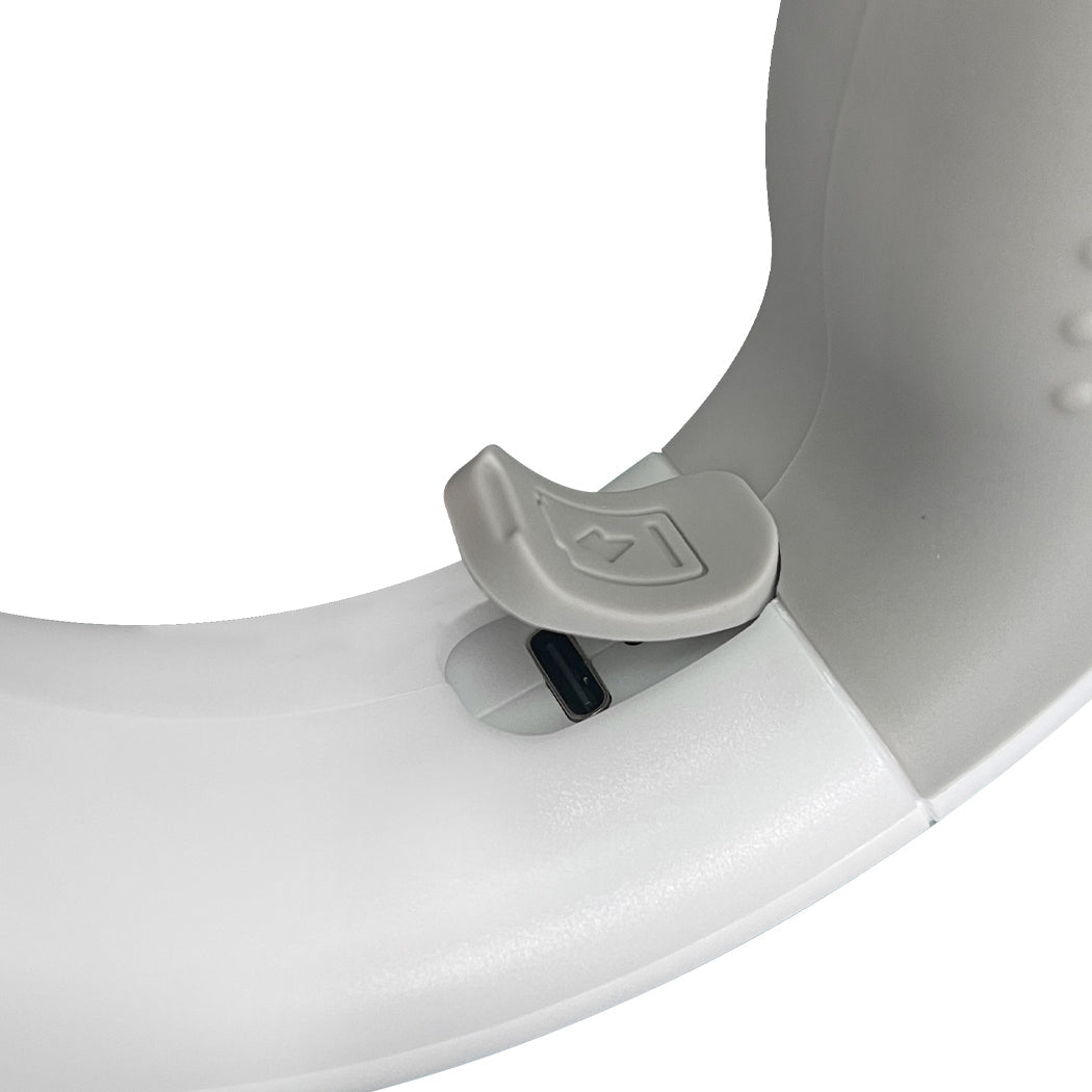 LED Dog Leash with Poop Bag Dispenser and USB Rechargeable Light - White - Rivercity House & Home Co. (ABN 18 642 972 209) - Affordable Modern Furniture Australia
