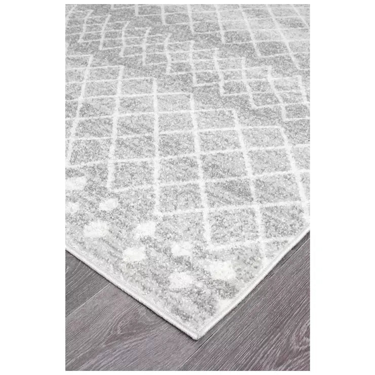 Silver Oasis Rug 230 x 160cm Bohemian Tribal Design - Silver - Home & Garden > Rugs > Outdoor Rugs - Rivercity House & Home Co. (ABN 18 642 972 209) - Affordable Modern Furniture Australia