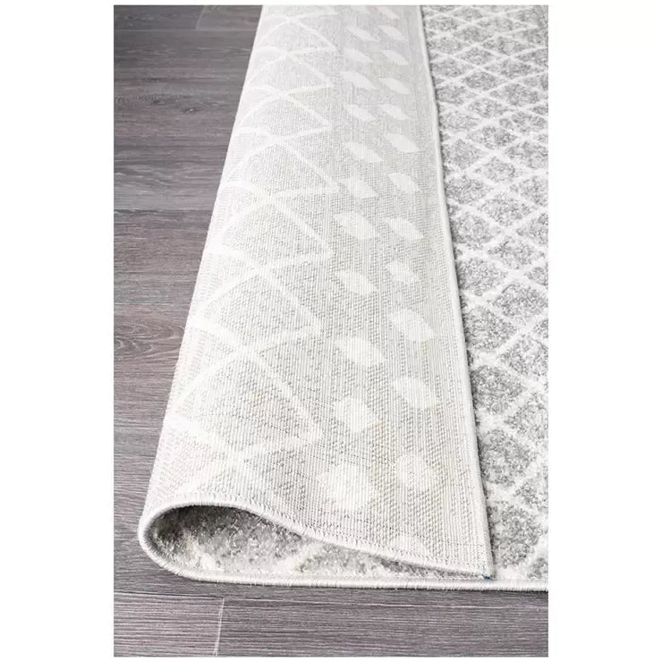 Silver Oasis Rug 230 x 160cm Bohemian Tribal Design - Silver - Home & Garden > Rugs > Outdoor Rugs - Rivercity House & Home Co. (ABN 18 642 972 209) - Affordable Modern Furniture Australia